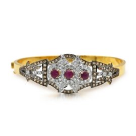 Gold Bracelet Design