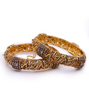 Gold Bracelet Design