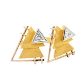 GOLD CUFFLINKS DESIGN